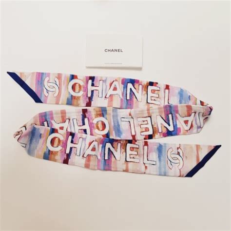 bandeau chanel femme|Chanel head scarf.